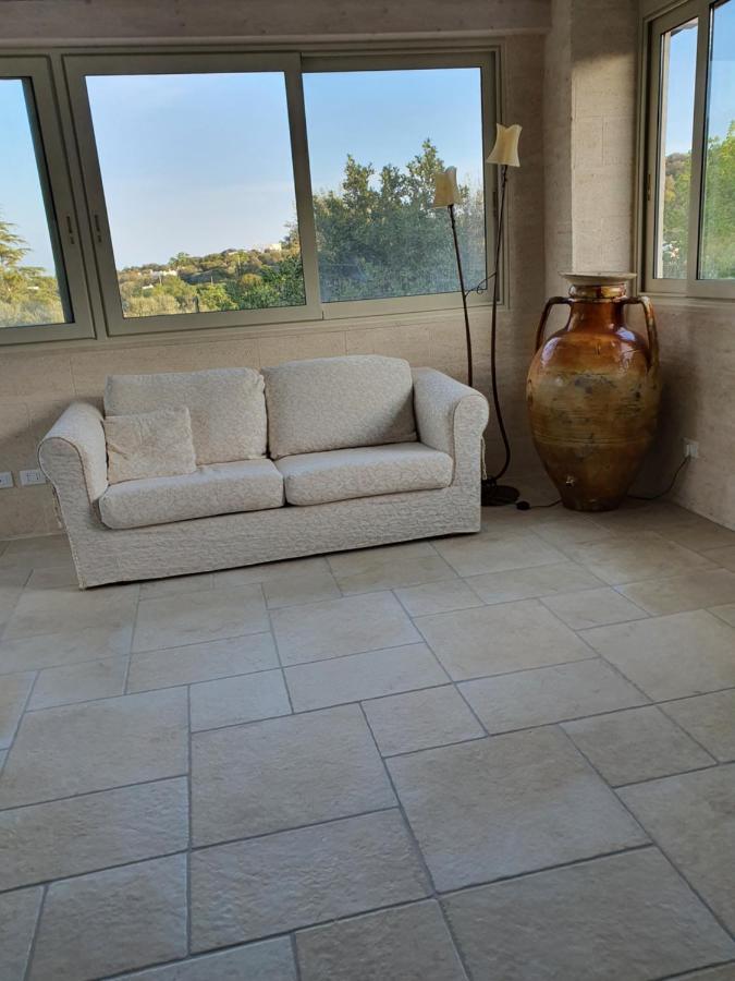 Lamia Giardino Degli Ulivi Villa Ostuni Bagian luar foto